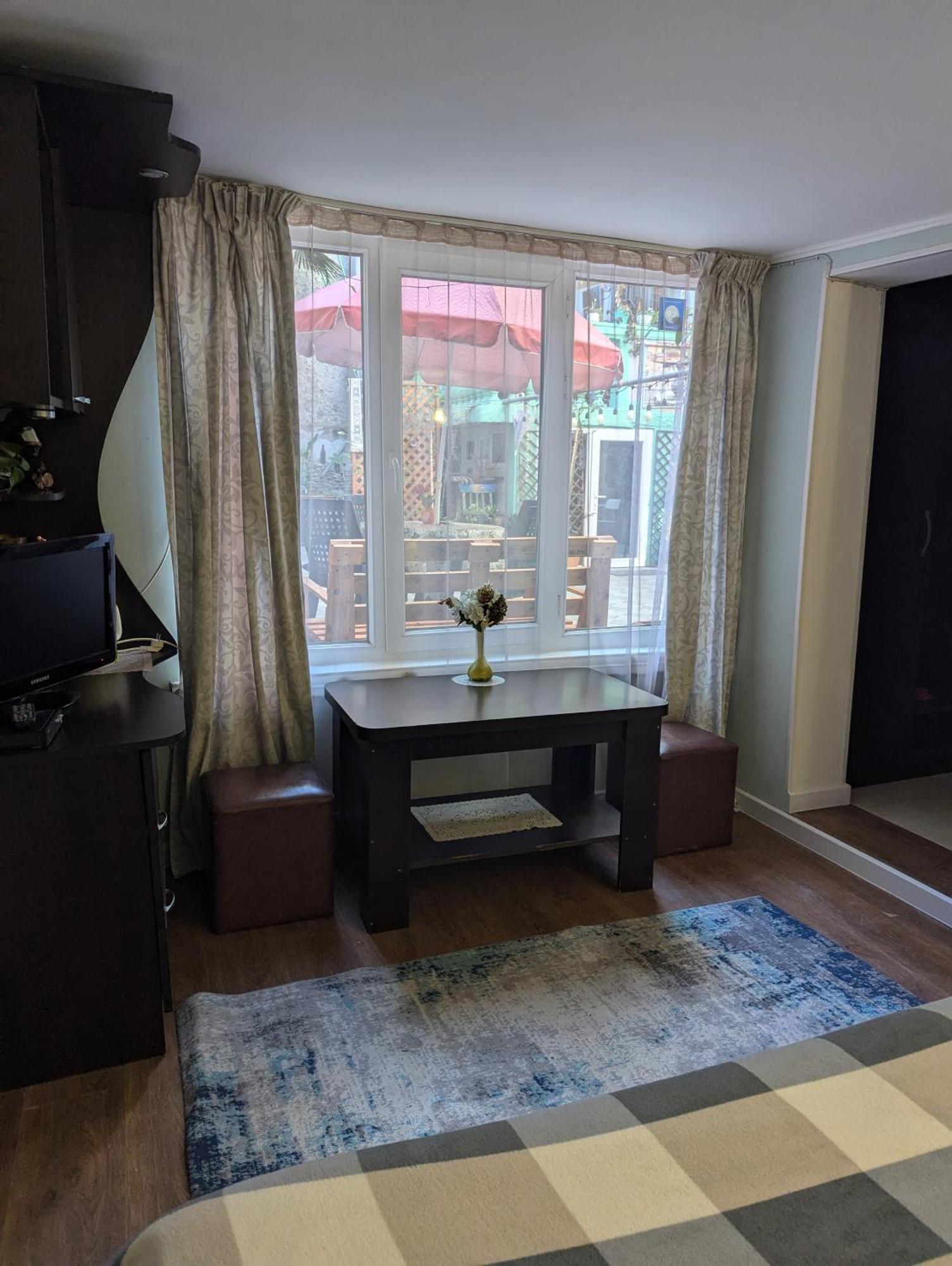 Guest House Marina Тбилиси Екстериор снимка